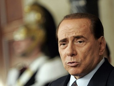 Συρρικνώθηκαν κατά 90% τα έσοδα του Μπερλουσκόνι