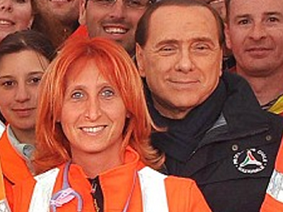 Ο γκαφατζής Μπερλουσκόνι «ξαναχτύπησε»