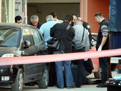 Αιματηρή ληστεία στα Εξάρχεια