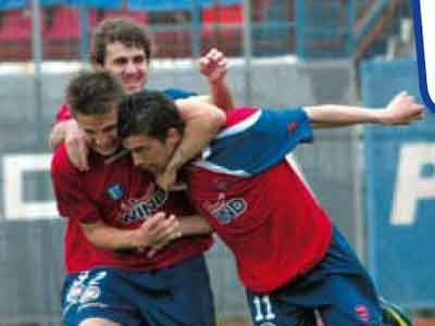 Έγινε επαγγελματίας ο Σίμοσης του Πανιώνιου