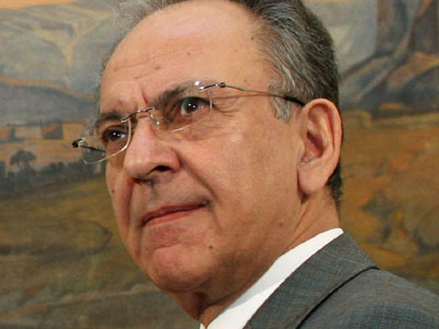 Αντί θεωρειών στον… πρόεδρο