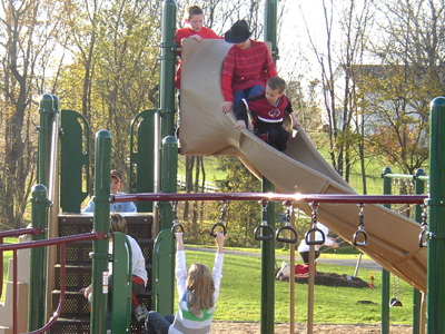 Τον αποκάλεσαν “ανώμαλο” επειδή φωτογράφιζε τα παιδιά του