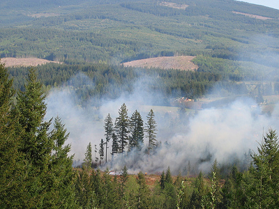 Φωτιά στο αεροδρόμιο της Σούδας