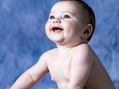 Το χαμόγελο ενός μωρού χαρίζει ευφορία στη μητέρα του