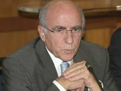 Την «κάνει» με πλάγια πηδηματάκια ο Σουφλιάς