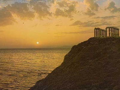 «Ναυμαχία» τουρκικού με κυπριακό φορτηγό πλοίο ανοικτά του Σουνίου