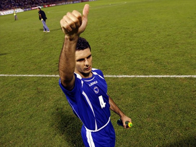 Έφυγε για Ρωσία ο Σπάχιτς, συνεχίζονται οι διαπραγματεύσεις