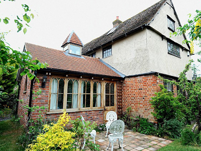 Μετέφερε το σπίτι της… με τα χέρια