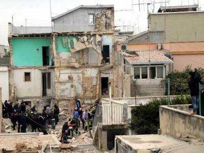 Κατάρρευση κτιρίου με τρεις νεκρούς στο Μπάρι