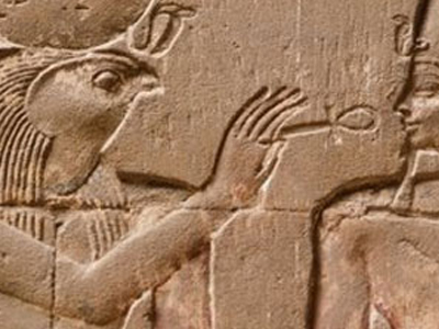 Μούμια γάτας … στις αποσκευές του