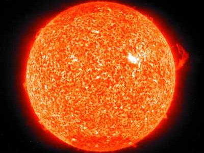 Σημαντική ανακάλυψη για το ηλιακό στέμμα από ομογενή καθηγητή