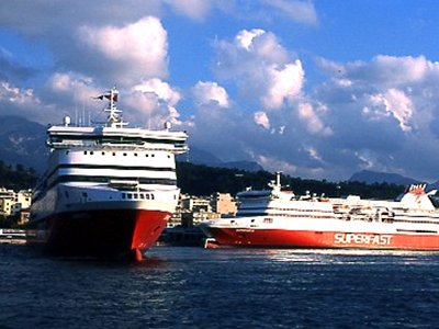 Αναχώρησε το «SUPER FAST I»