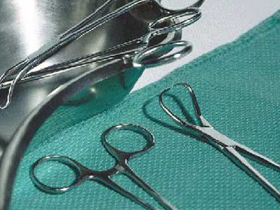 Αναβολές στα χειρουργεία λόγω έλλειψης ορθοπεδικού υλικού