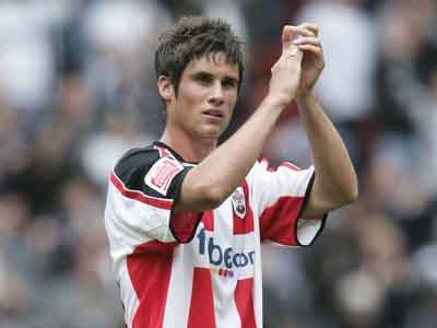 Στη Wolves o Surman