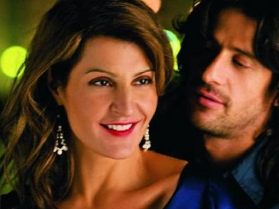 Νία Βαρντάλος: “Δεν έχουμε σχέση με τον Γεωργούλη”