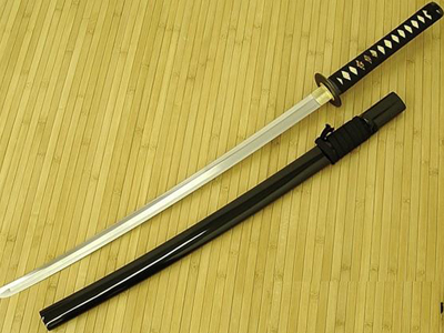 Τον σκότωσαν γιατί κρατούσε σπαθιά