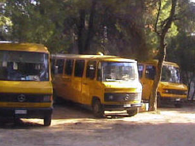 Πλήθος παραβάσεων σε σχολικά λεωφορεία εντόπισαν οι τροχονόμοι