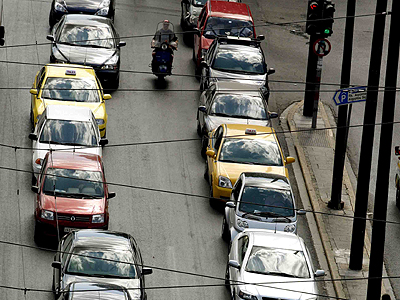 Eξαρθρώθηκε συμμορία που έκλεβε αυτοκίνητα