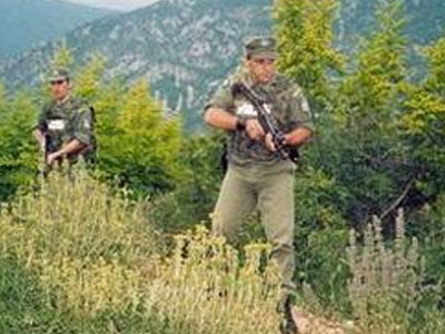 Διδυμότειχο μπλουζ και συνοριοφύλακες στο κέντρο της Αθήνας