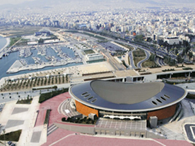 Σφάζονται Έλληνες και ξένοι για τη νέα γενιά έργων