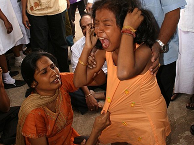 Συνεχίζεται η αιματοχυσία στη Σρι Λάνκα