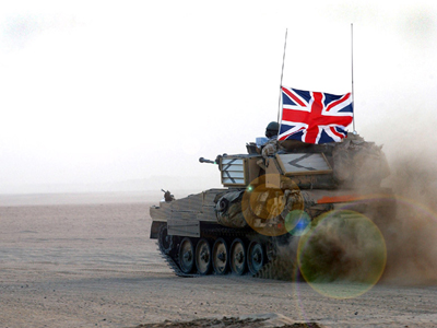 Κατέστρεψε δύο άρματα μάχης για να κάνει… βόλτα