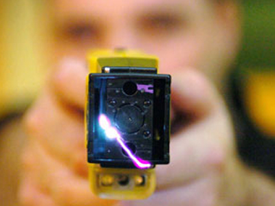 Νεκρός 15χρονος από «μη θανατηφόρο» αστυνομικό όπλο