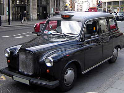 Αγέλαστοι οι οδηγοί ταξί στη Βρετανία