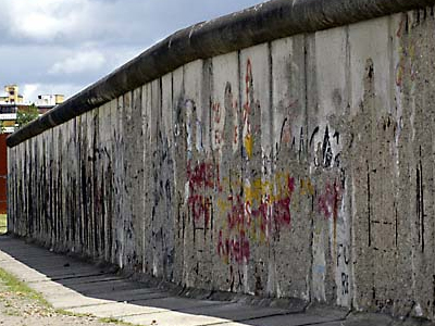 18 χρόνια από την επανένωση της Γερμανίας