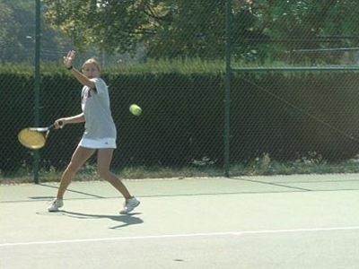 Προπονητής τένις ασελγούσε σε ανήλικες αθλήτριες