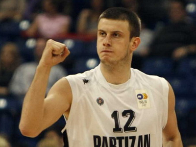 Την Τετάρτη φτάνει στην Αθήνα ο Milenko Tepic