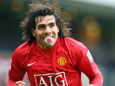 «Τέλος» από τη Manchester United o Tevez