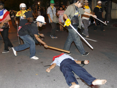 Ένας νεκρός, δεκάδες τραυματίες στην Ταϋλάνδη