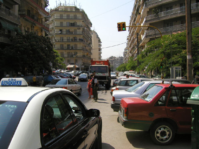 Λήστεψαν ηλικιωμένη στο κέντρο της Θεσσαλονίκης