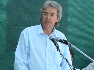 Μετά τον gay γάμο εκτός εκκλησιαστικής επιτροπής