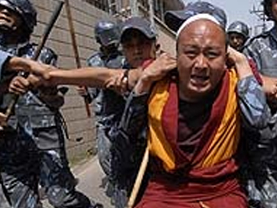 Θιβετιανός καταδικάστηκε σε θάνατο για εμπρησμούς