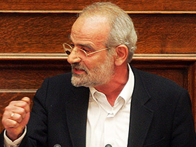 Σφοδρή αντιπαράθεση ΝΔ-ΣΥΡΙΖΑ για ανεργία των νέων