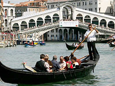 Προπληρωμένο πάσο… για τις τουαλέτες της Βενετίας