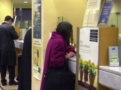 Έκαναν… φτερά 30.000 ευρώ από το λογαριασμό της