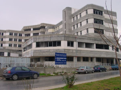 Έπεσε ξύλο πριν το χειρουργείο