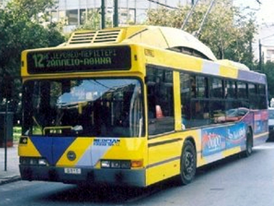 «Χειρόφρενο» τραβούν τα τρόλεϊ