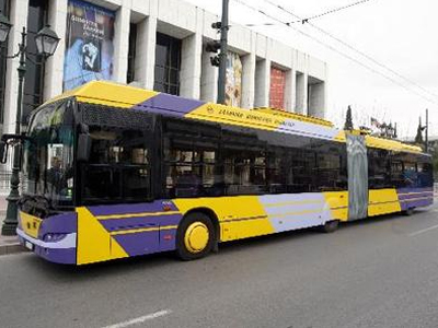 Επιτέθηκε με κουζινομάχαιρο σε οδηγό τρόλεϊ