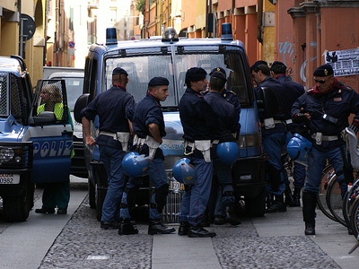 Πέντε συλλήψεις για τρομοκρατία στην Ιταλία