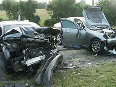 Τροχαίο με έναν νεκρό και πέντε τραυματίες