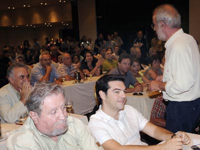 “Πέρασε” η εισήγηση Τσίπρα