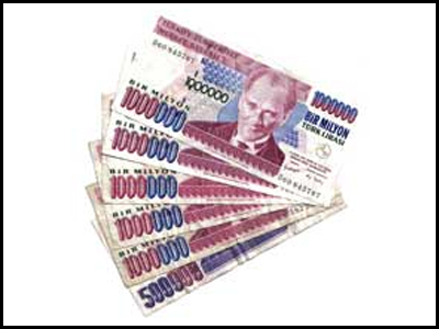 Βουλιάζει στη φτώχια η Τουρκία