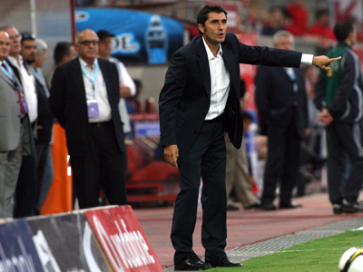 Πρόβλημα στην αριστερή πλευρά του Ολυμπιακού