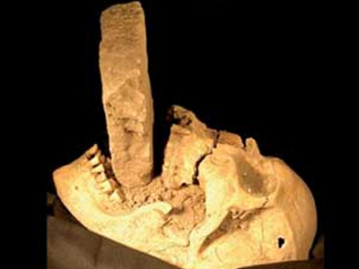 Βρήκαν σκελετό «βρυκόλακα» στη Βενετία