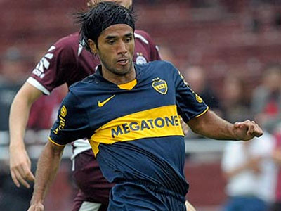 Από την Boca Juniors στην Almeria ο Vargas