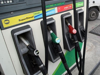 Εγκαθίστανται οι αυτόματοι πωλητές βενζίνης